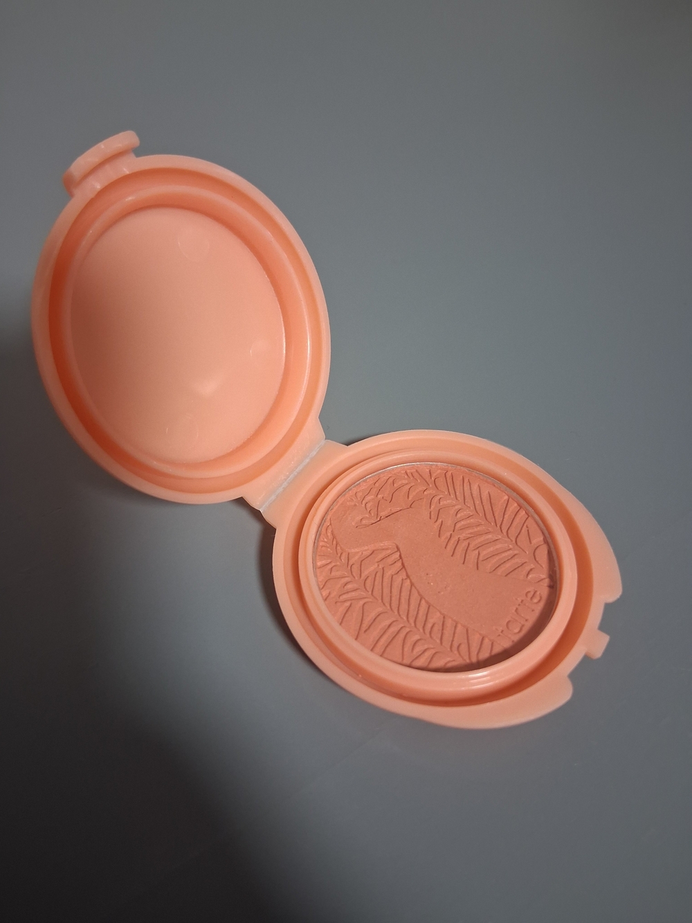 🎀 3 For $15 Or 5 For $25 tarte Peachy Coral Blush Compact